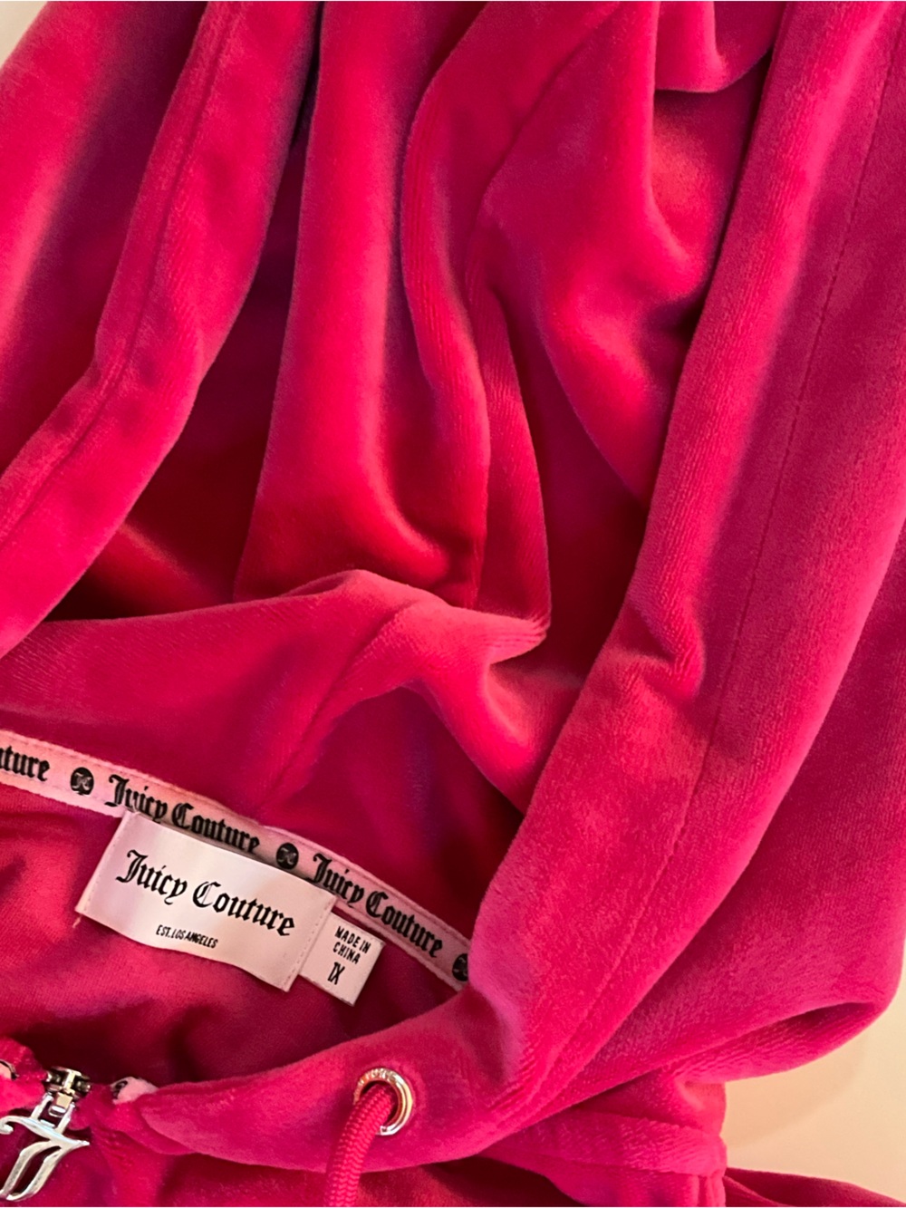 Juicy Couture Pink Velour Tracksuit Set - Rhinestone Gothic Back Logo - Size 1X - Picture 9 of 16